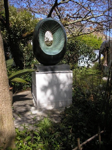 Barbara Hepworth Garden